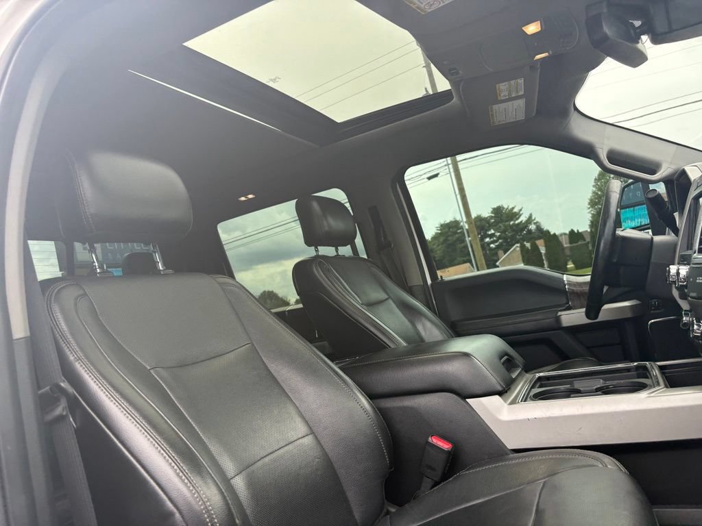Used 2017 Ford F250 Lariat w/ Lariat Ultimate Package AWD/4WD image 16