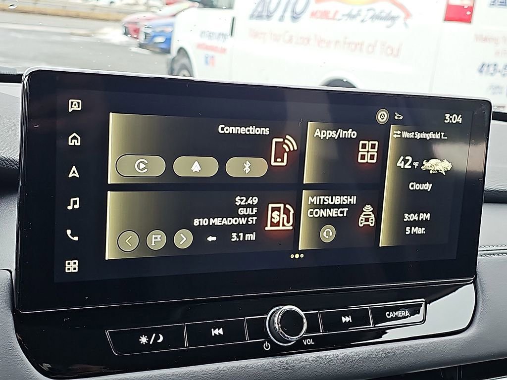 New 2026 Mitsubishi Outlander SE image 18