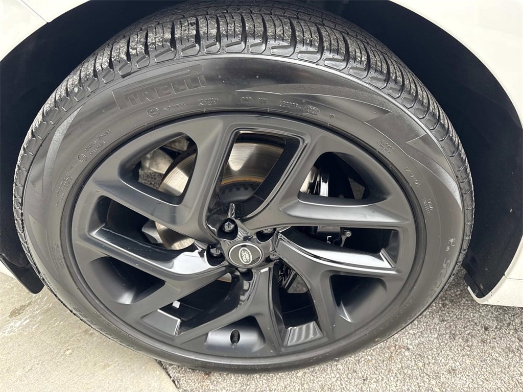 Used 2024 Land Rover Range Rover Sport Dynamic SE image 11