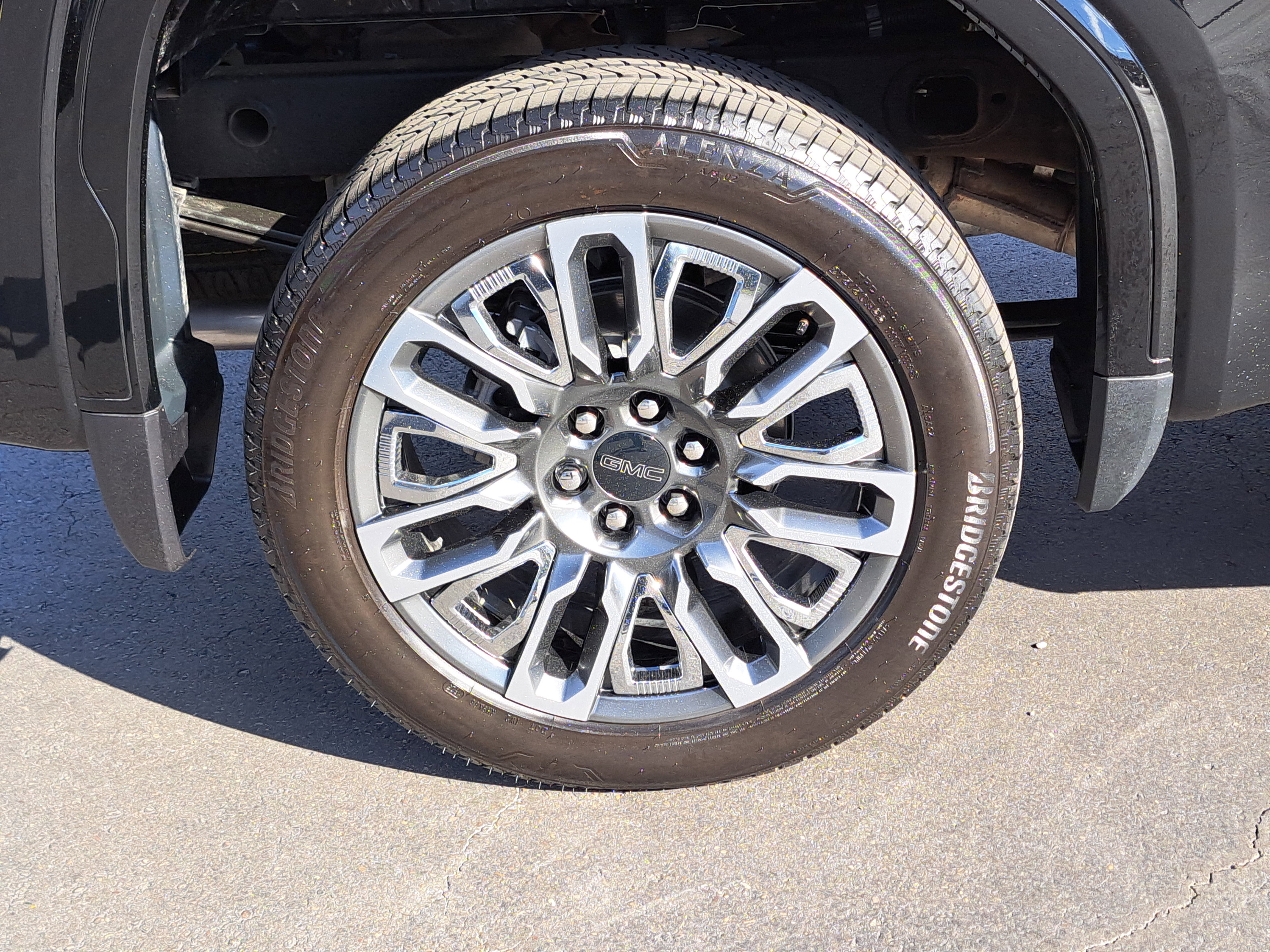 Used 2025 GMC Sierra 1500 Denali Ultimate image 5