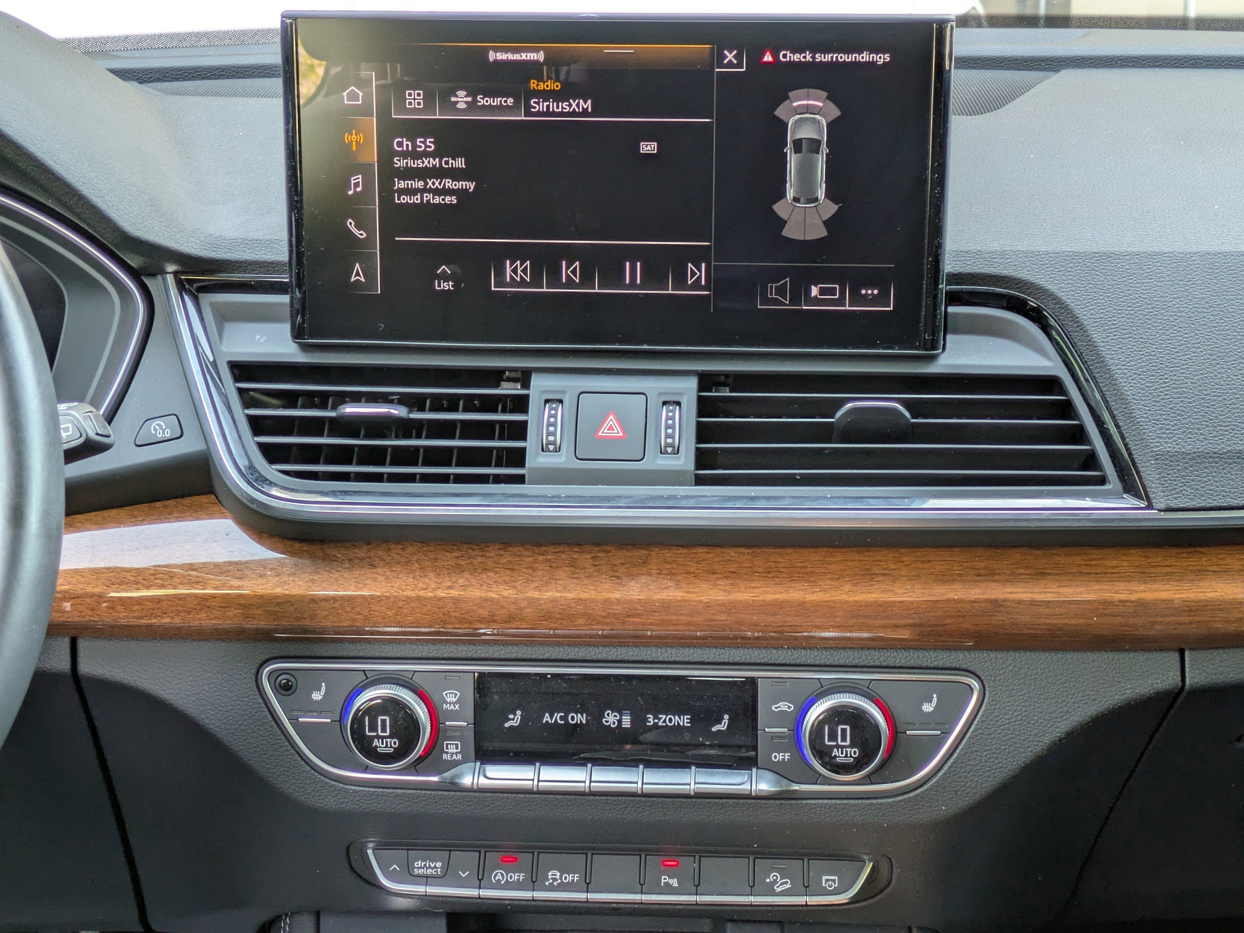 Used 2023 Audi Q5 2.0T Premium Plus w/ Premium Plus Package image 14