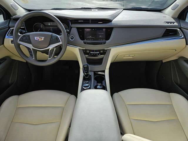 Certified 2025 Cadillac XT5 Premium Luxury image 13