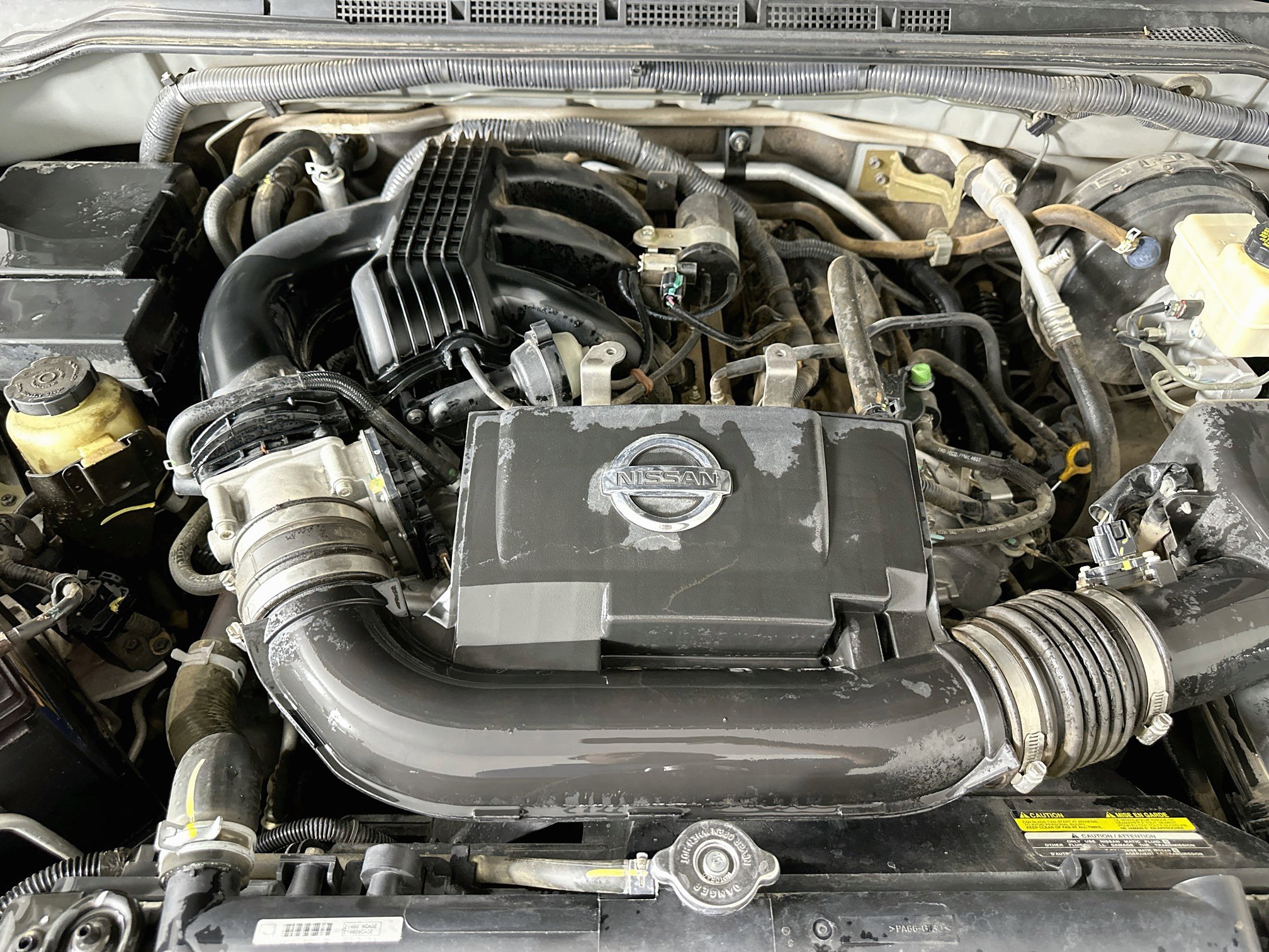 Used 2015 Nissan Xterra PRO-4X AWD/4WD image 31