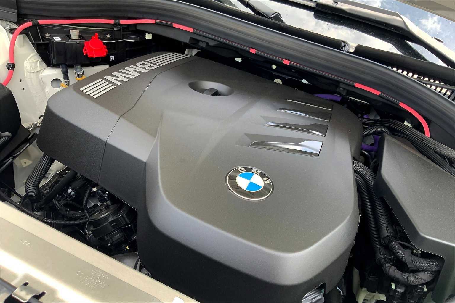 New 2025 BMW X3 xDrive30i w/ Convenience Package image 17