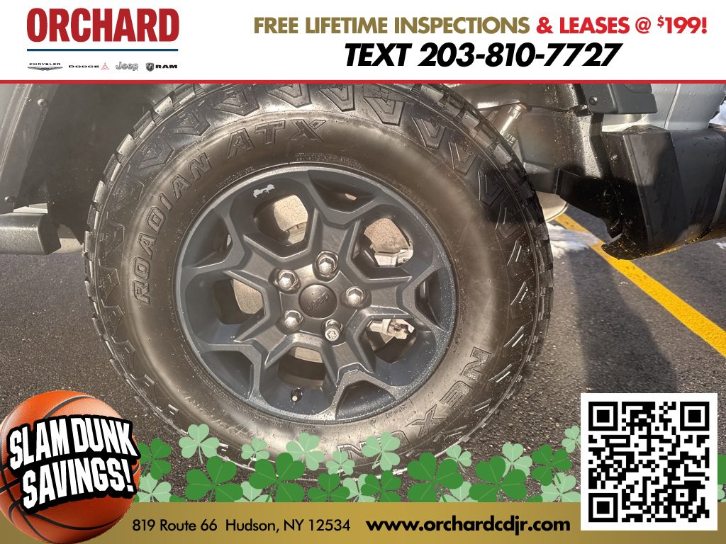 Used 2023 Jeep Wrangler Unlimited w/ Sun & Screen Package image 12