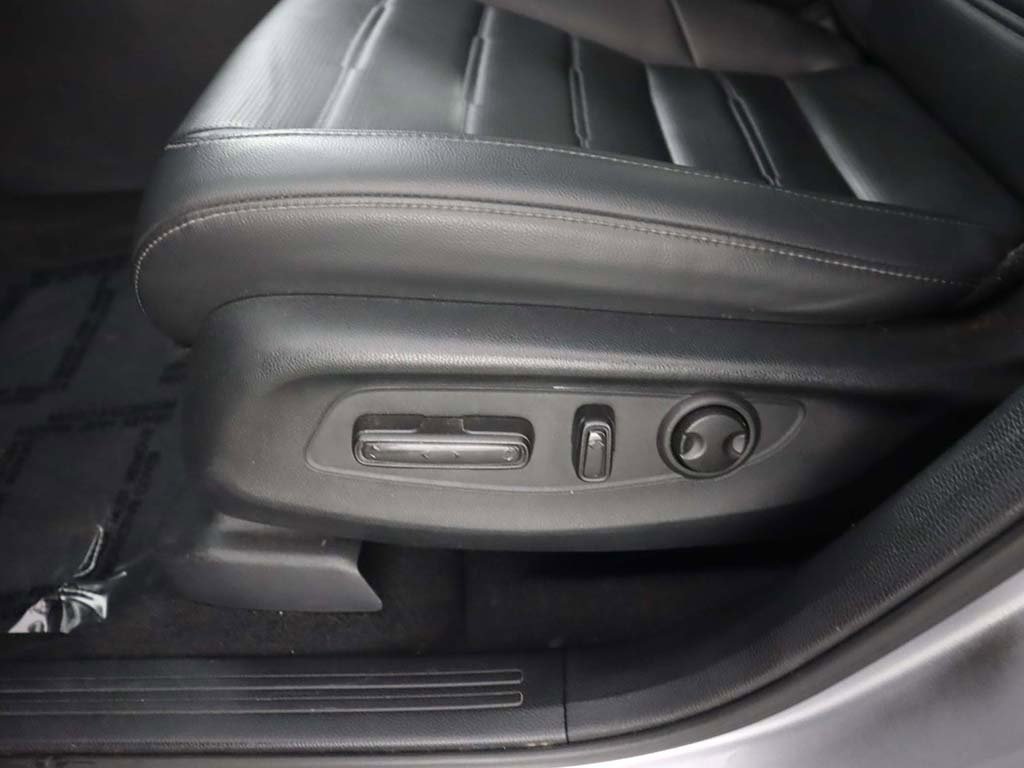 Used 2023 Honda CR-V EX-L image 31