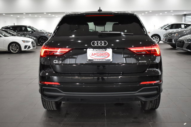 Used 2023 Audi Q3 2.0T Premium Plus w/ Premium Plus Package image 10