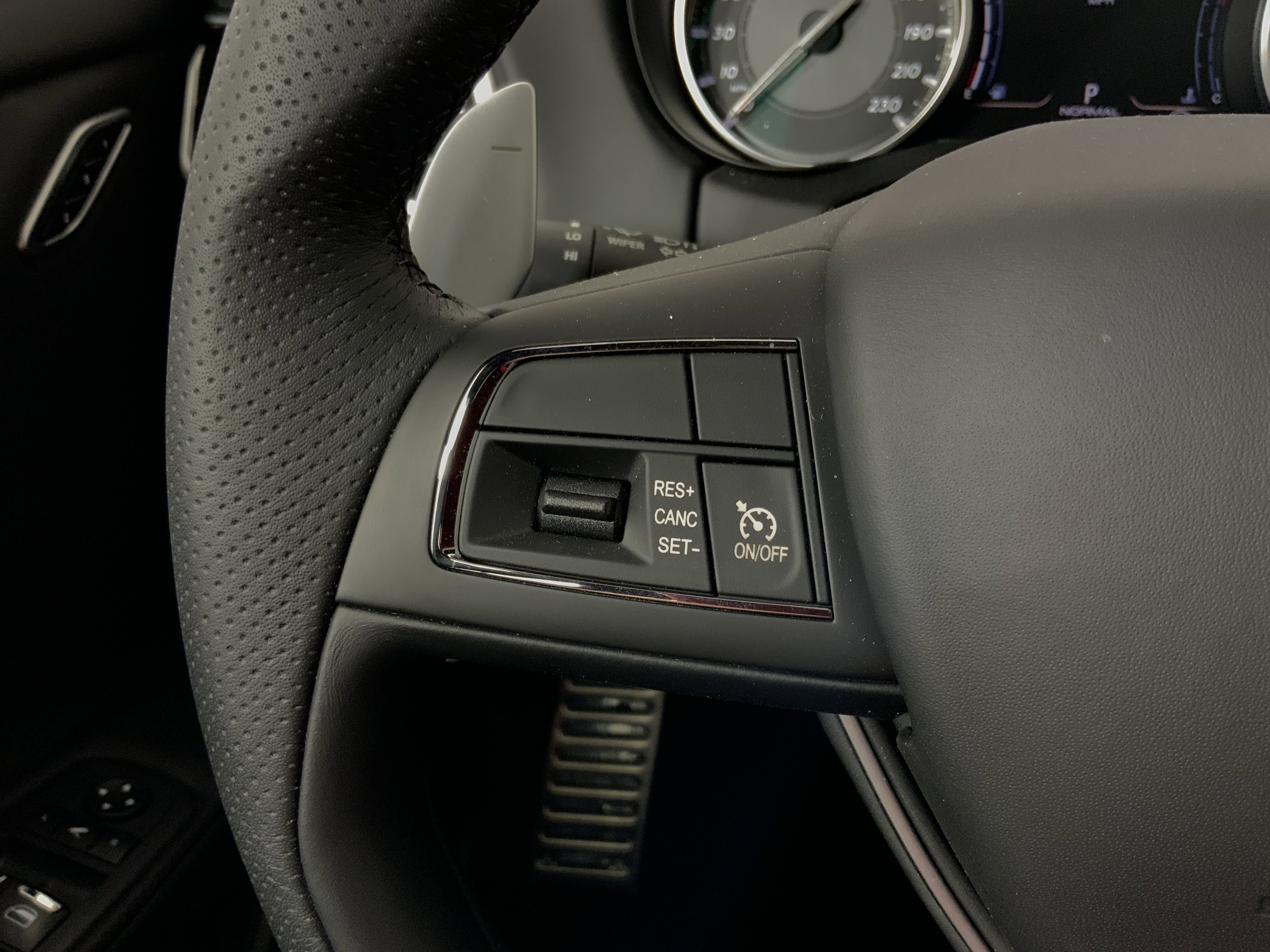 Used 2024 Maserati Ghibli Trofeo image 28