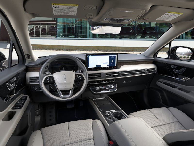 New 2026 Lincoln Corsair Grand Touring image 9