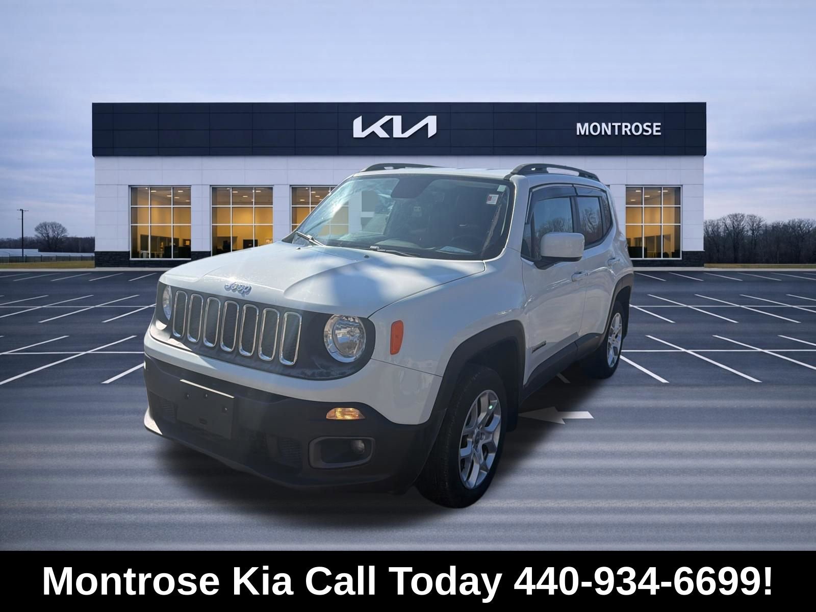 Used 2017 Jeep Renegade Latitude image 1