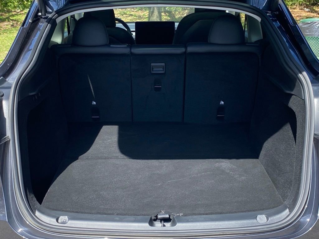 Used 2025 Tesla Model Y Long Range image 15