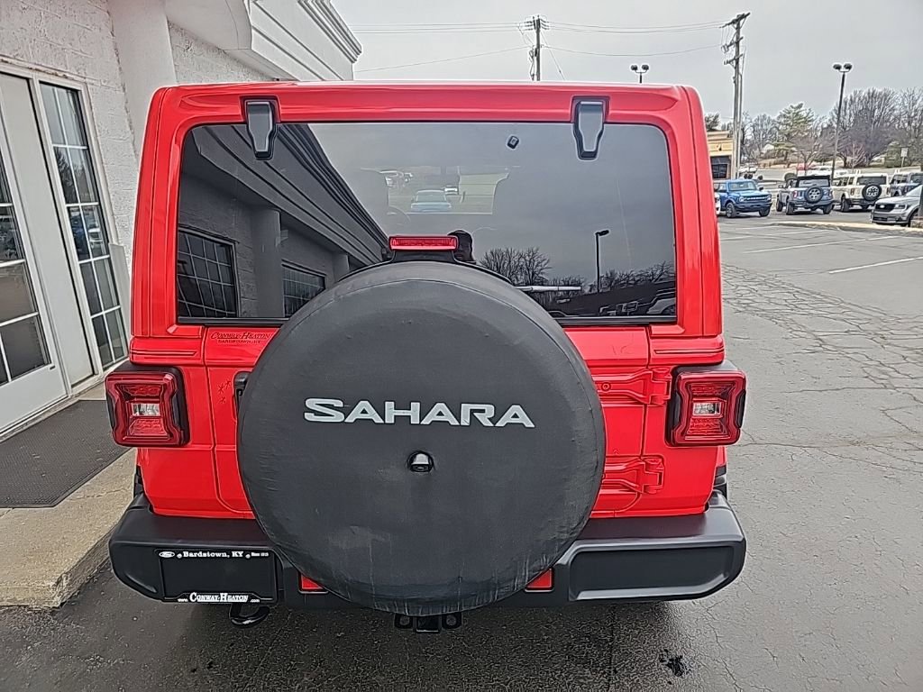 Used 2020 Jeep Wrangler Unlimited Sahara image 5