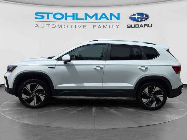 Certified 2024 Volkswagen Taos SE AWD/4WD image 8