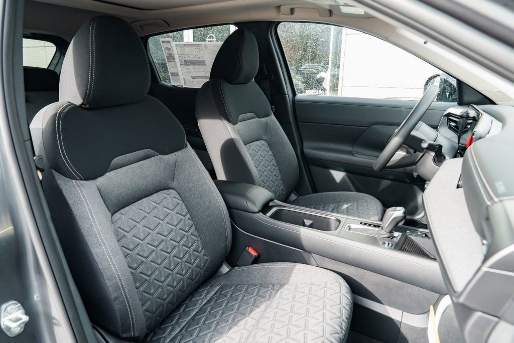 New 2026 Nissan Kicks SV w/ SV Premium Package image 25