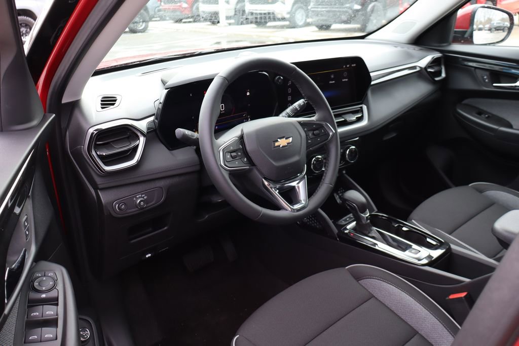 New 2026 Chevrolet TrailBlazer LT w/ Convenience Package AWD/4WD image 12