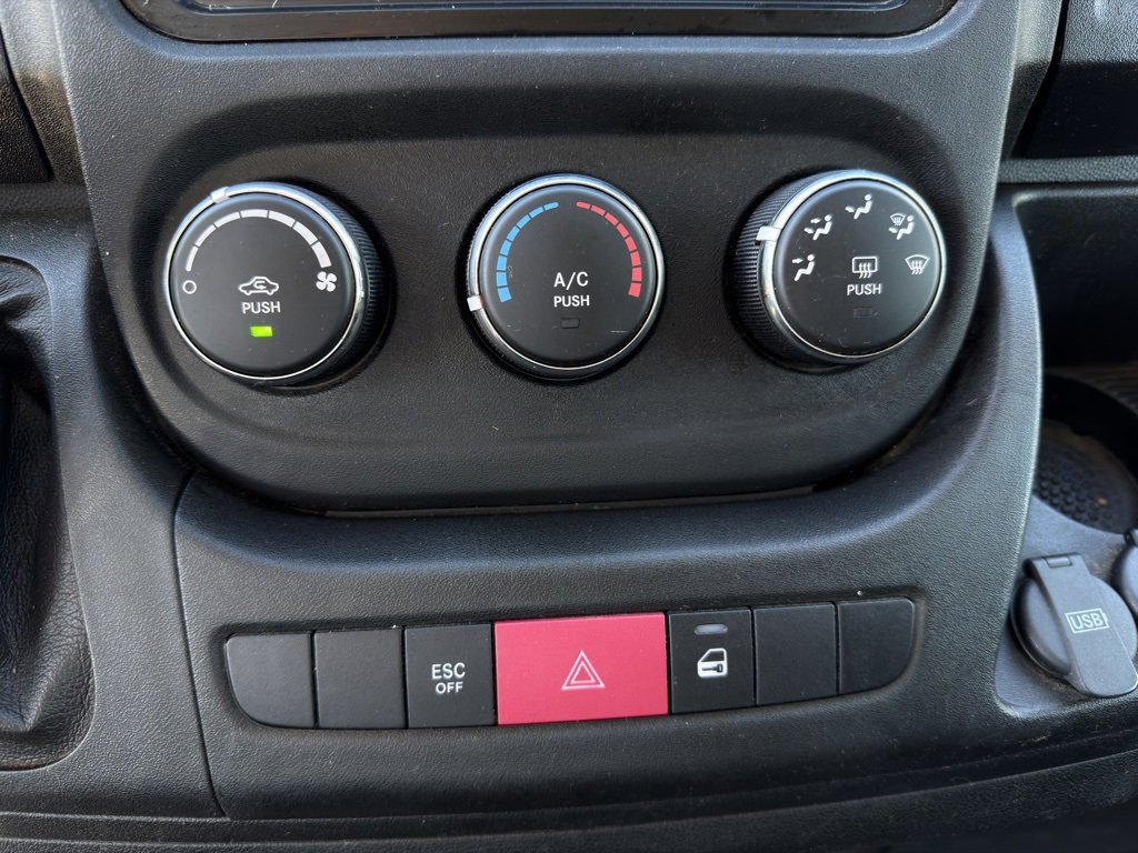 Used 2021 RAM ProMaster 2500 image 32