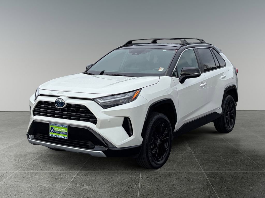 Used 2022 Toyota RAV4 XSE image 3
