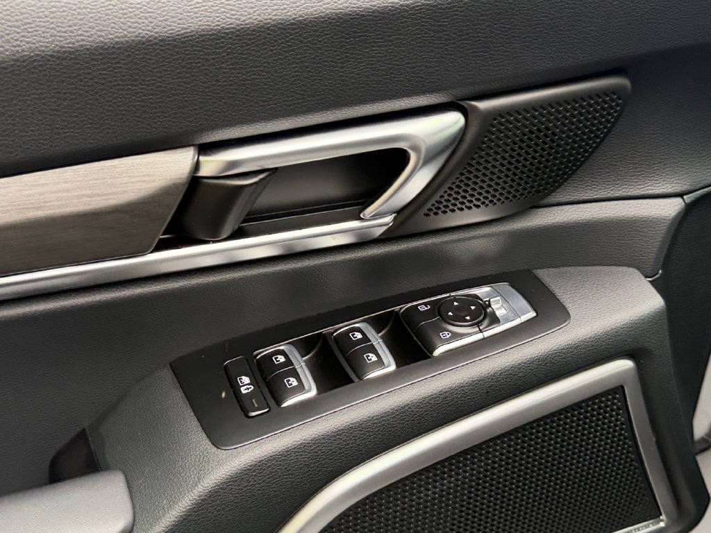 Used 2025 Kia Telluride EX X-Line AWD/4WD image 15