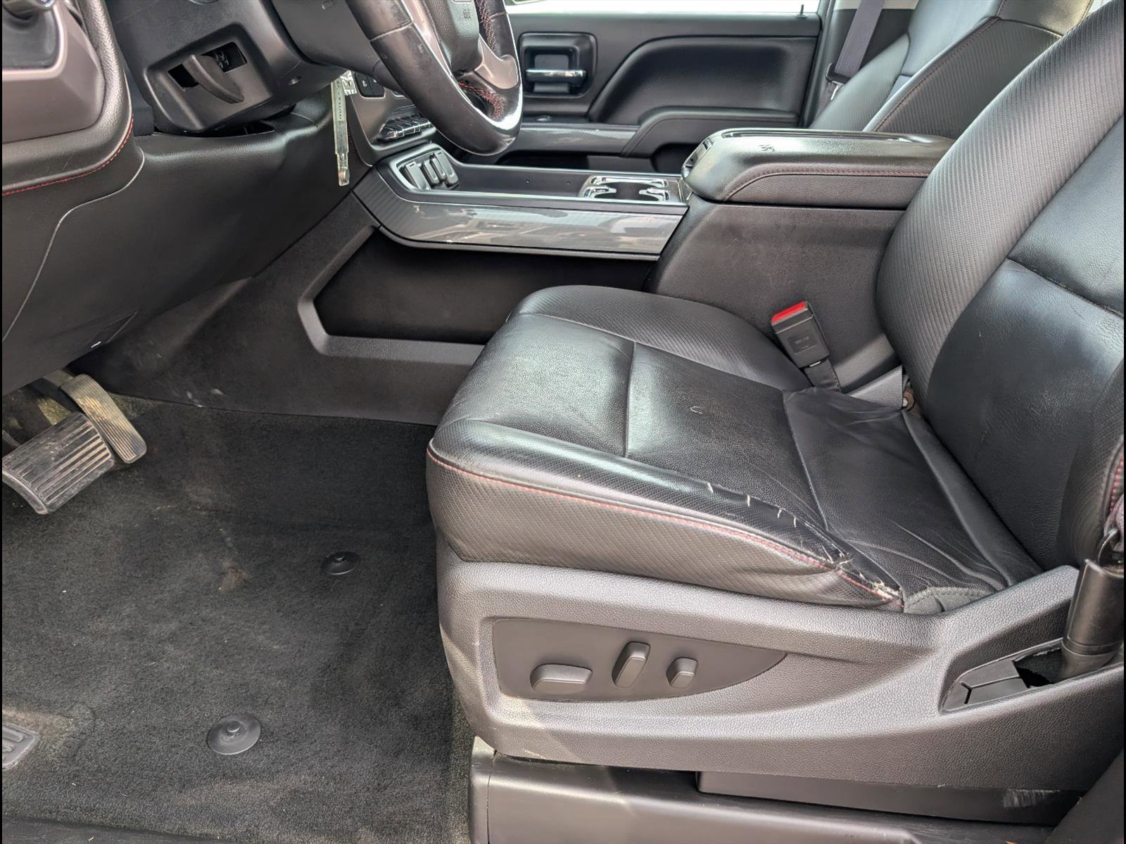 Used 2014 GMC Sierra 1500 SLT w/ All-Terrain Package AWD/4WD image 11