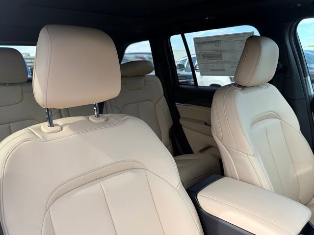 New 2026 Jeep Grand Cherokee Limited AWD/4WD image 32
