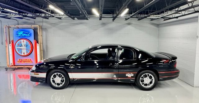Used 1998 Chevrolet Monte Carlo Z34 FWD image 3
