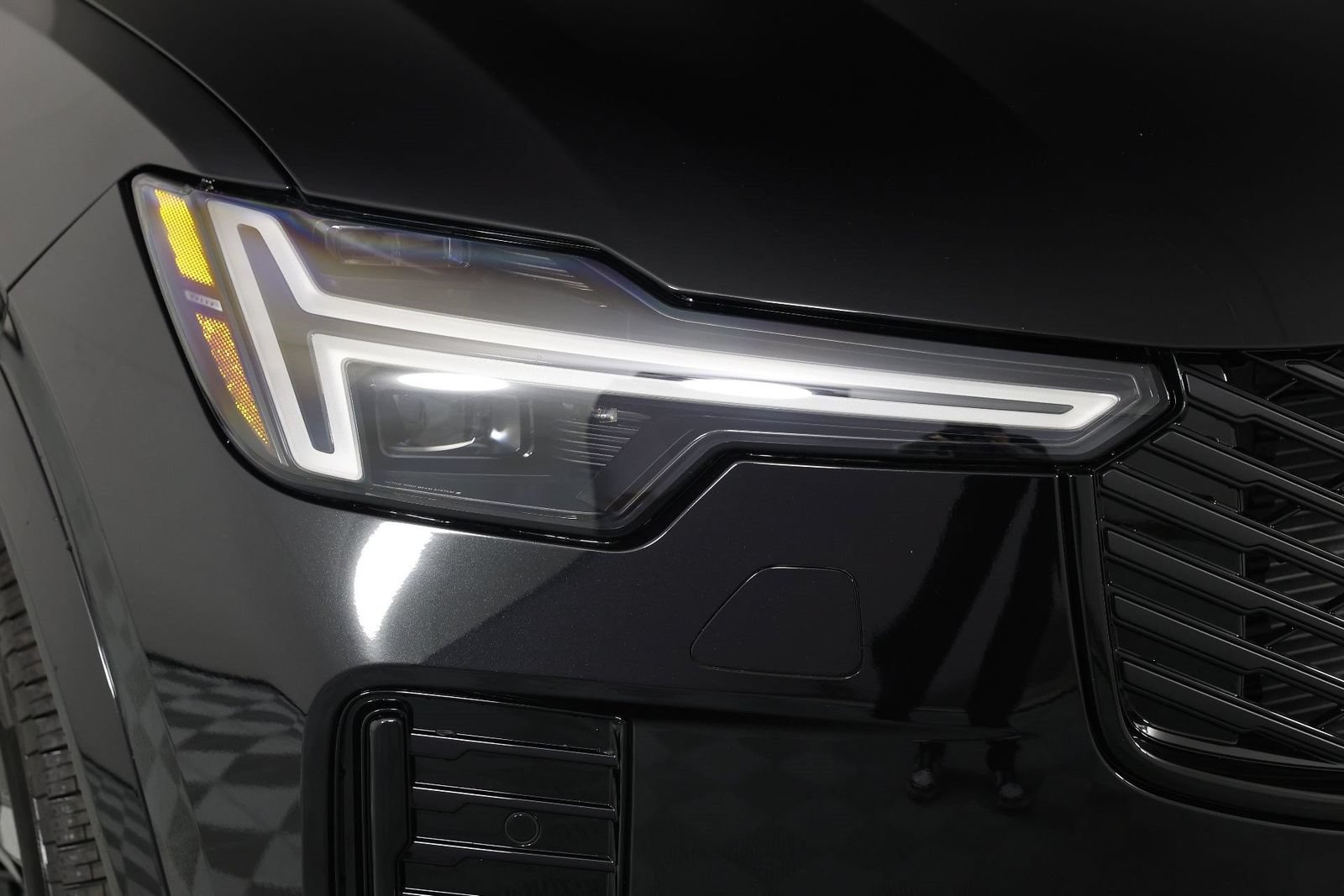 New 2026 Volvo XC90 T8 Ultra AWD/4WD image 14