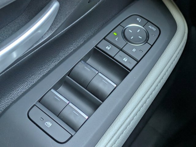 New 2026 Toyota Grand Highlander Limited image 29