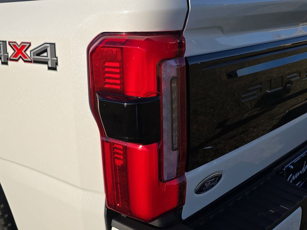 New 2026 Ford F250 Platinum image 36