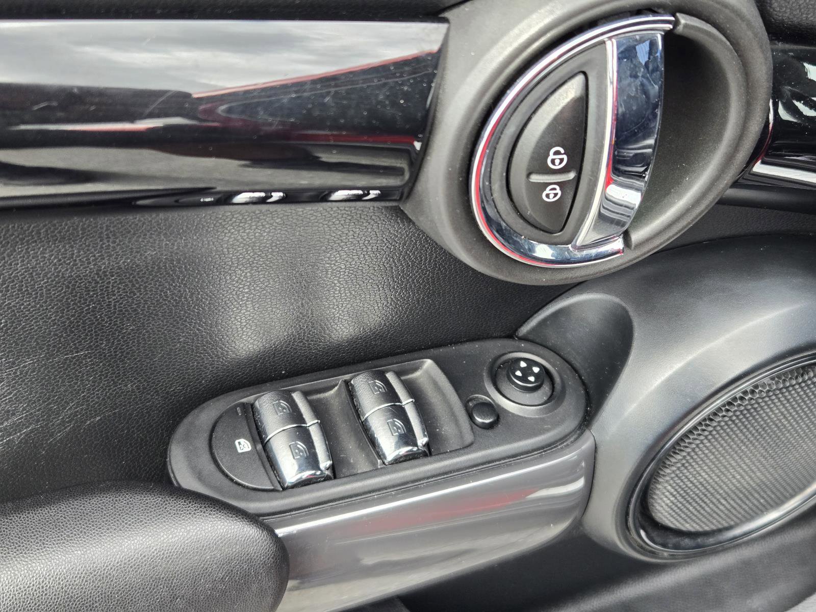 Used 2020 MINI Cooper S FWD image 20