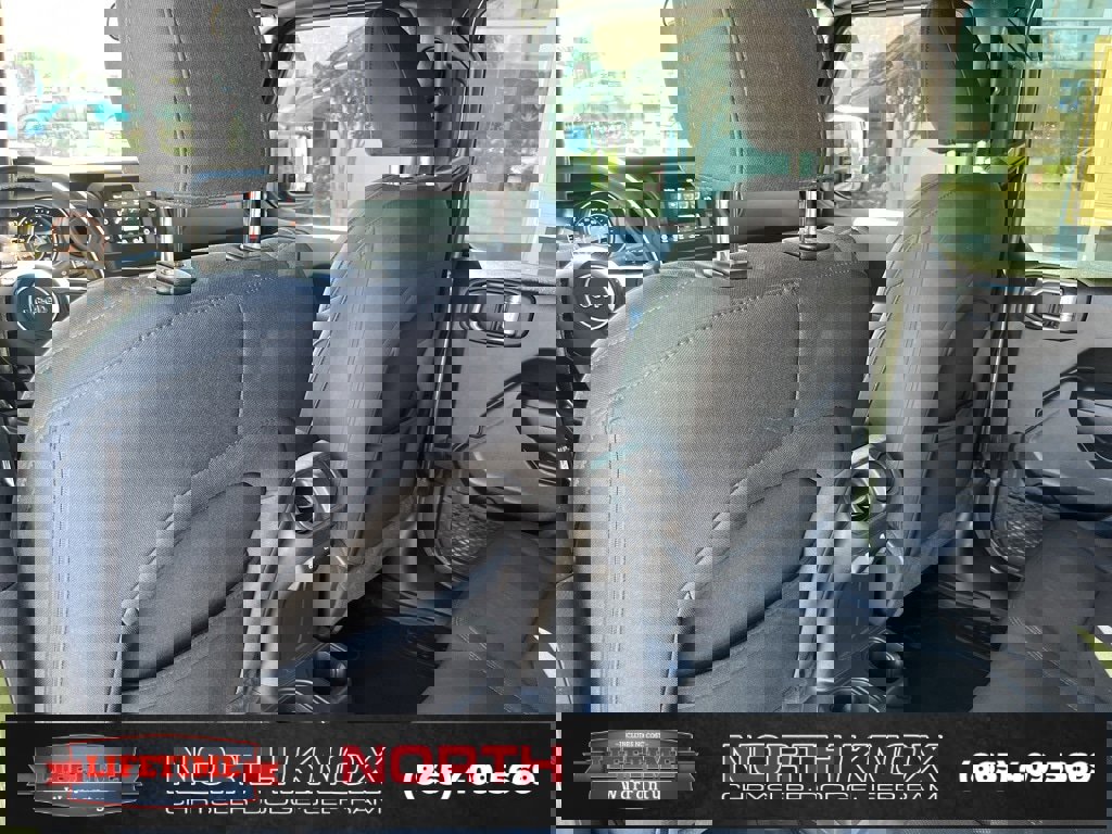 Used 2022 Jeep Wrangler Unlimited Sport image 16