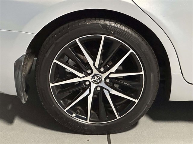 Used 2022 Toyota Camry SE image 13