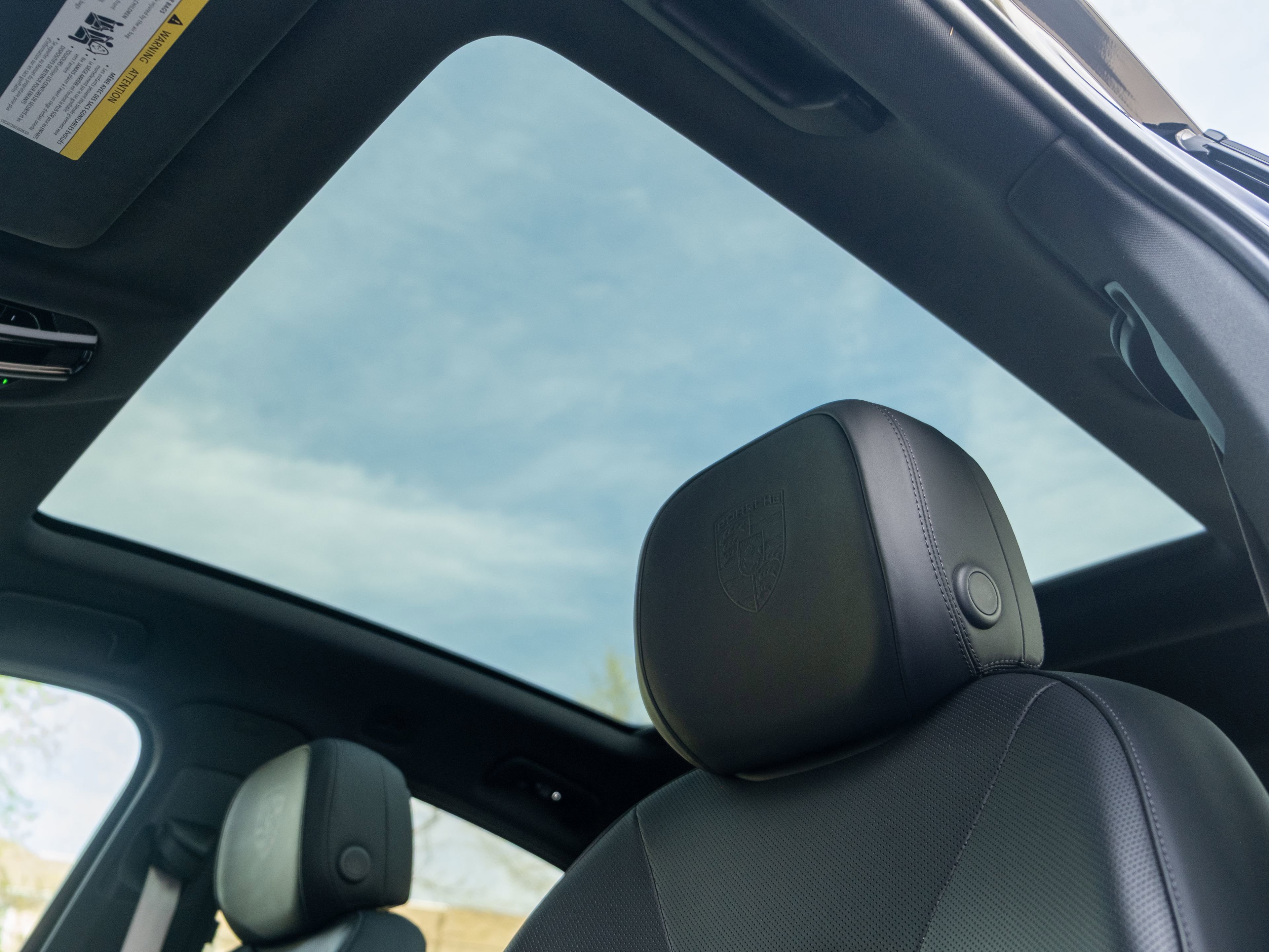 Certified 2023 Porsche Cayenne S image 17