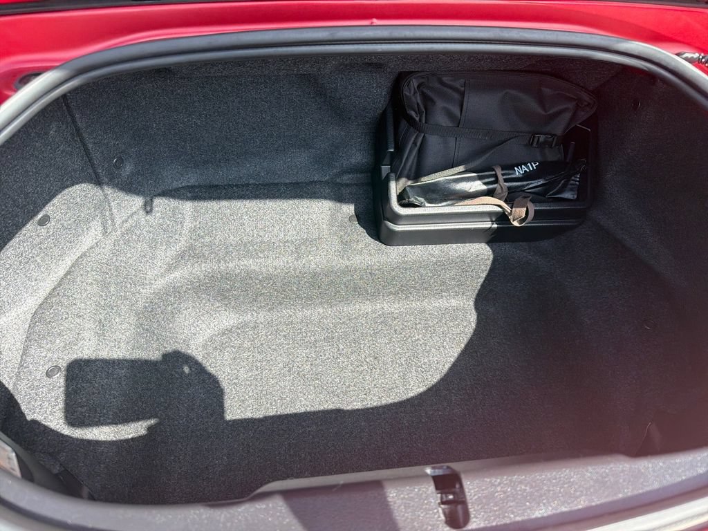 Used 2018 MAZDA MX-5 Miata RF Grand Touring RWD image 11