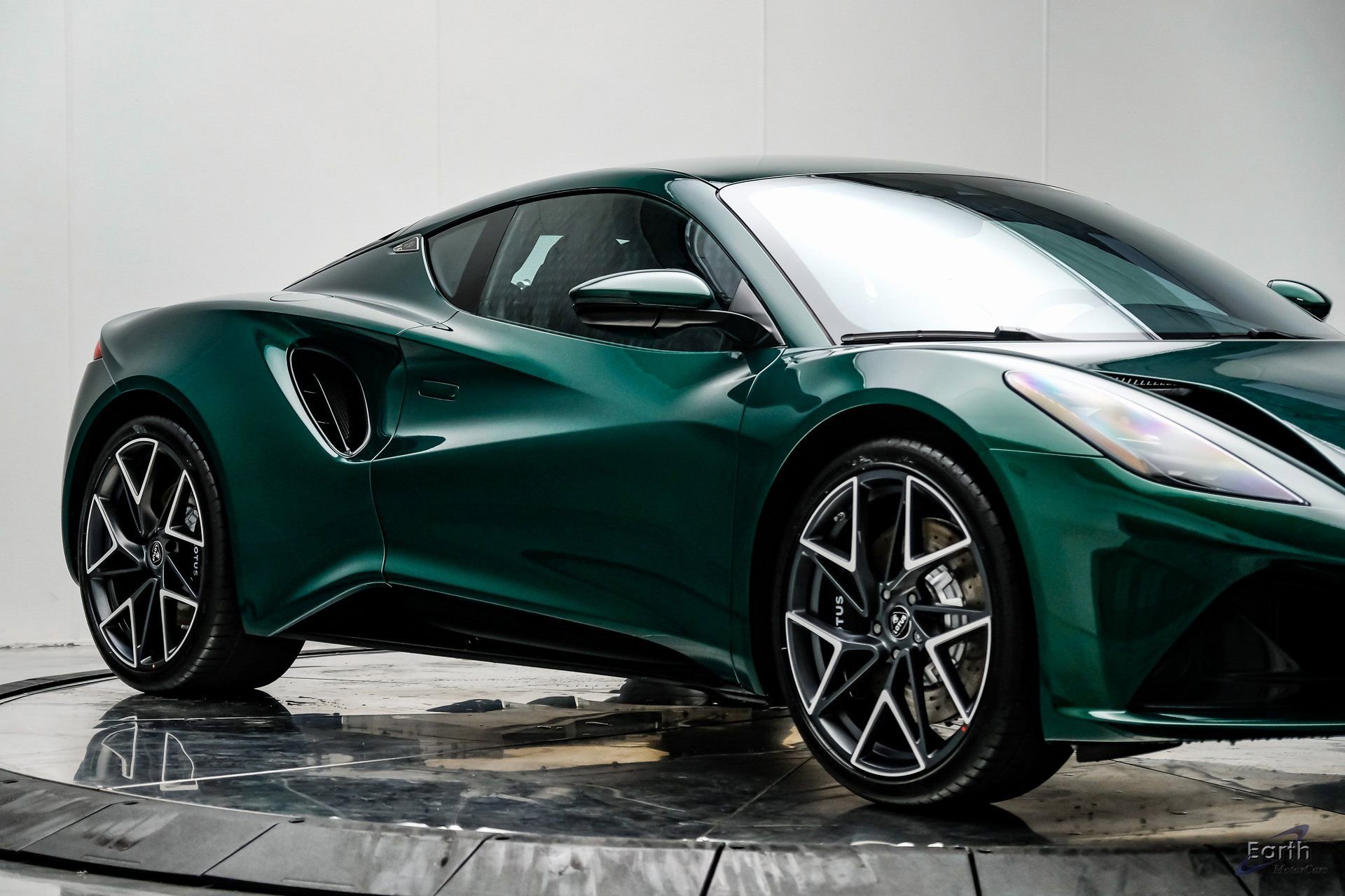 New 2026 Lotus Emira V6 SE Touring image 28