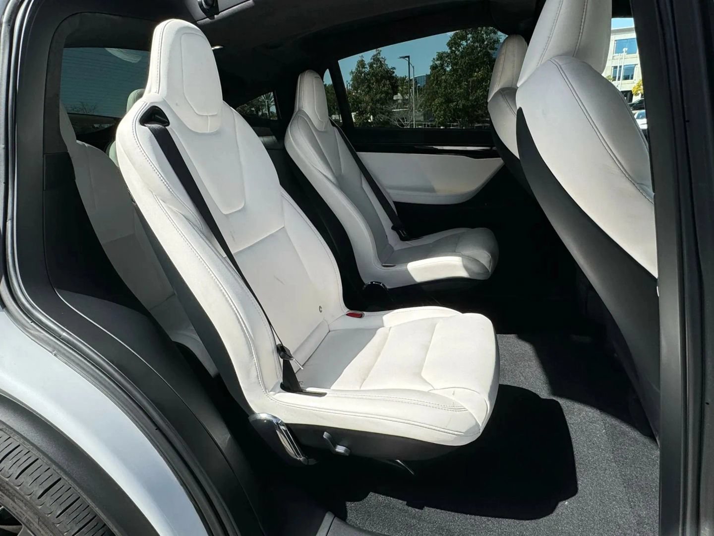 Used 2021 Tesla Model X Long Range AWD/4WD image 33