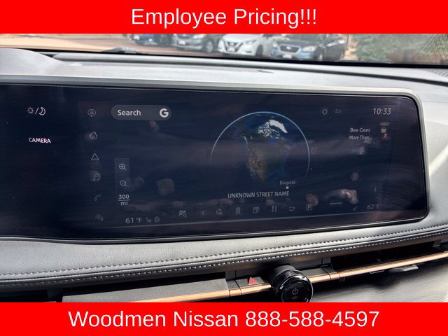 Used 2025 Nissan Ariya AWD image 30
