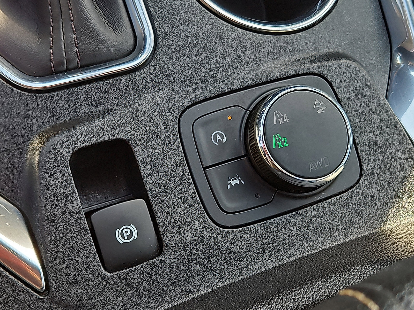 Certified 2023 Chevrolet Traverse LT w/ LT Premium Package image 26