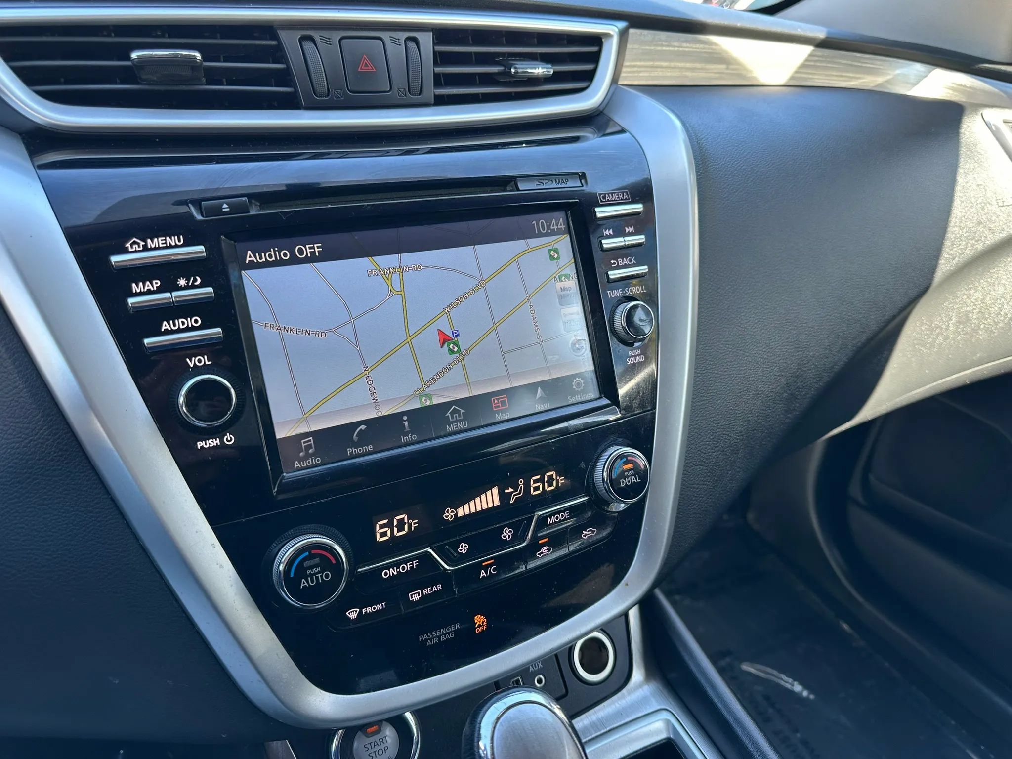 Used 2018 Nissan Murano SV AWD/4WD image 25