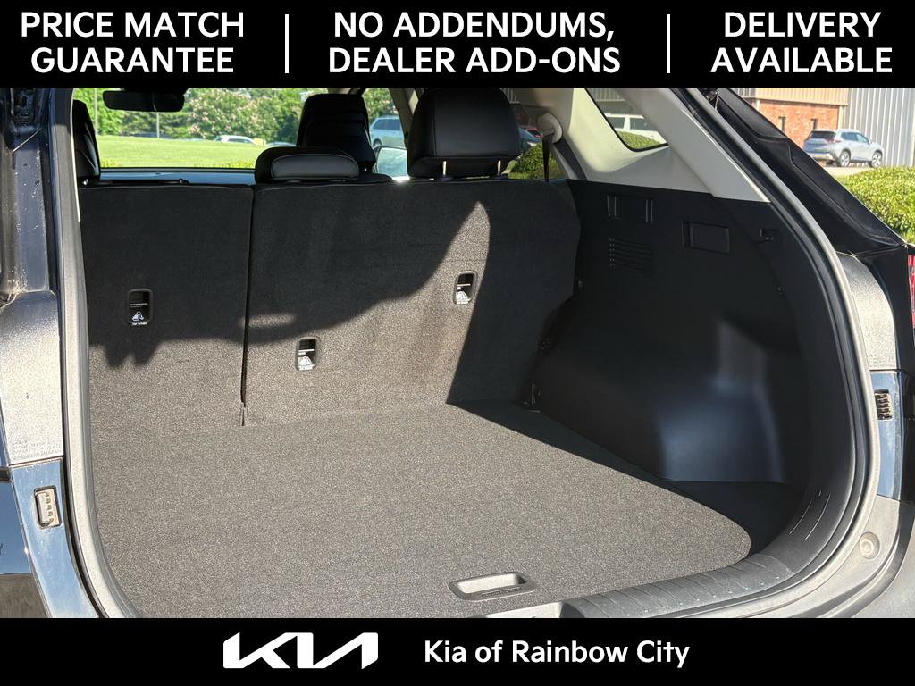 Used 2025 Kia Sportage EX FWD image 26