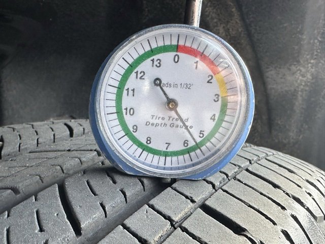 Used 2024 Toyota RAV4 LE image 5