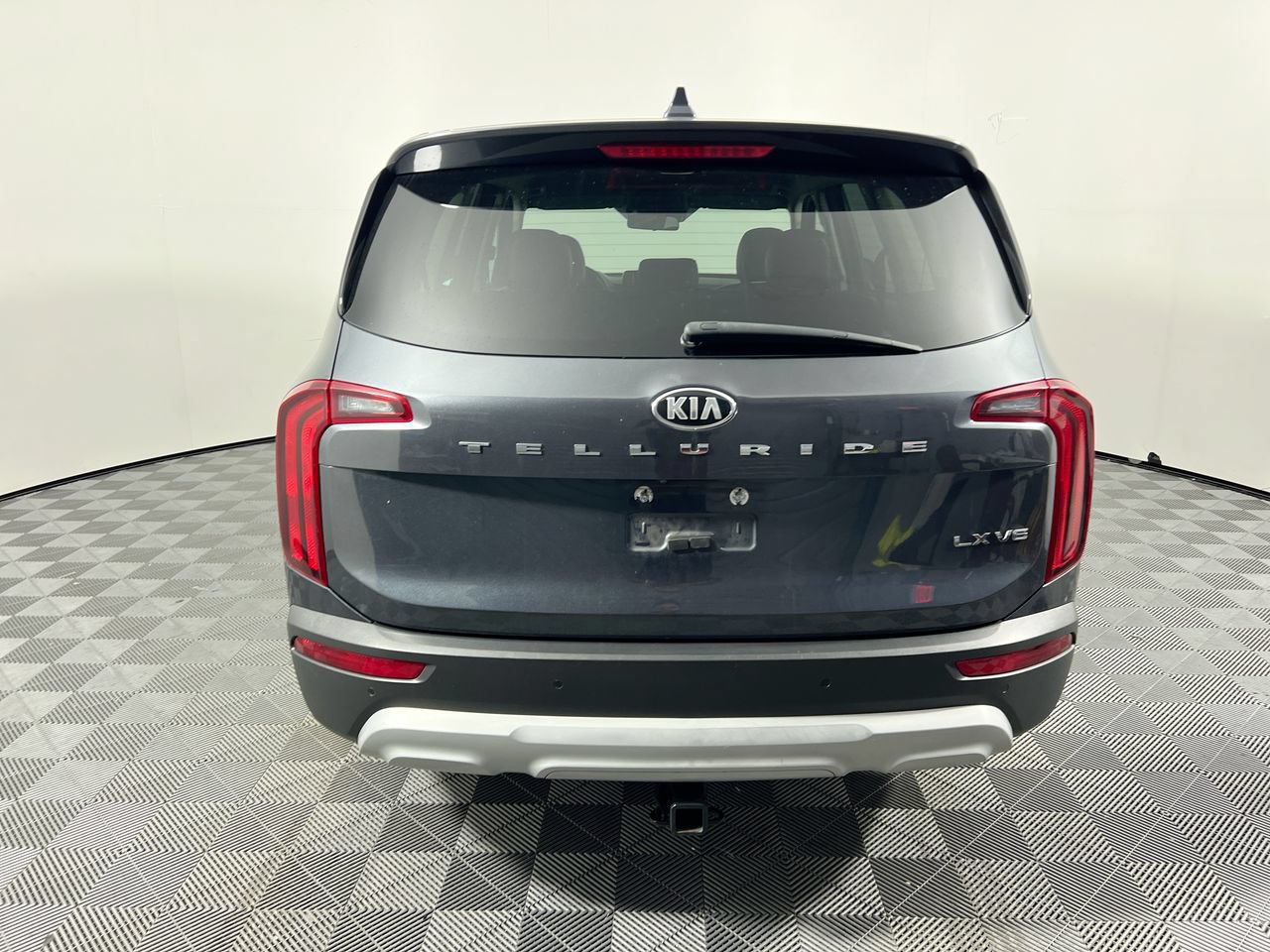 Used 2020 Kia Telluride LX FWD image 4