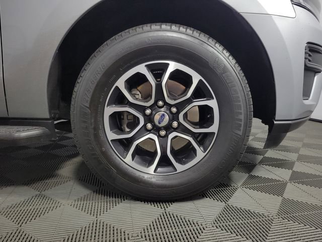 Used 2024 Ford Expedition XLT image 12