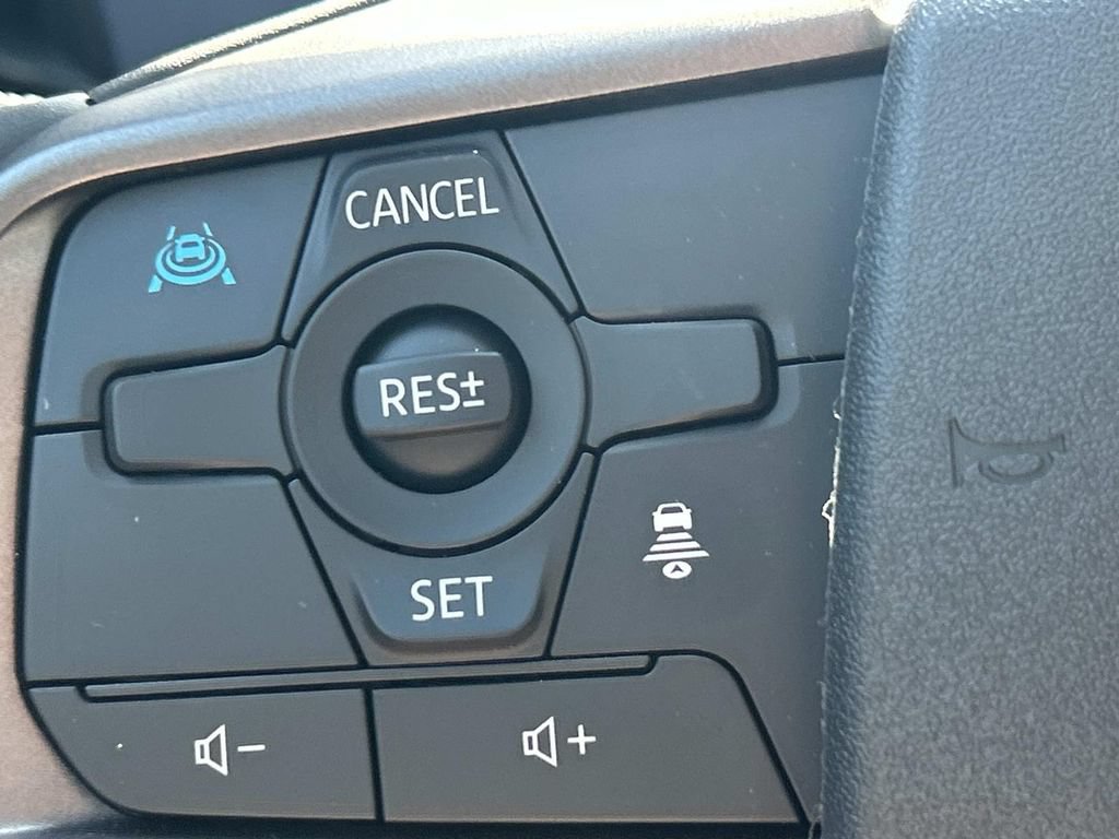 Used 2026 Nissan Sentra SL w/ Floor Mat Package FWD image 30