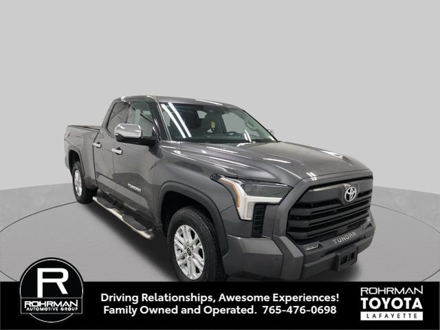 Used 2022 Toyota Tundra SR5 w/ SR5 Convenience Package AWD/4WD image 9