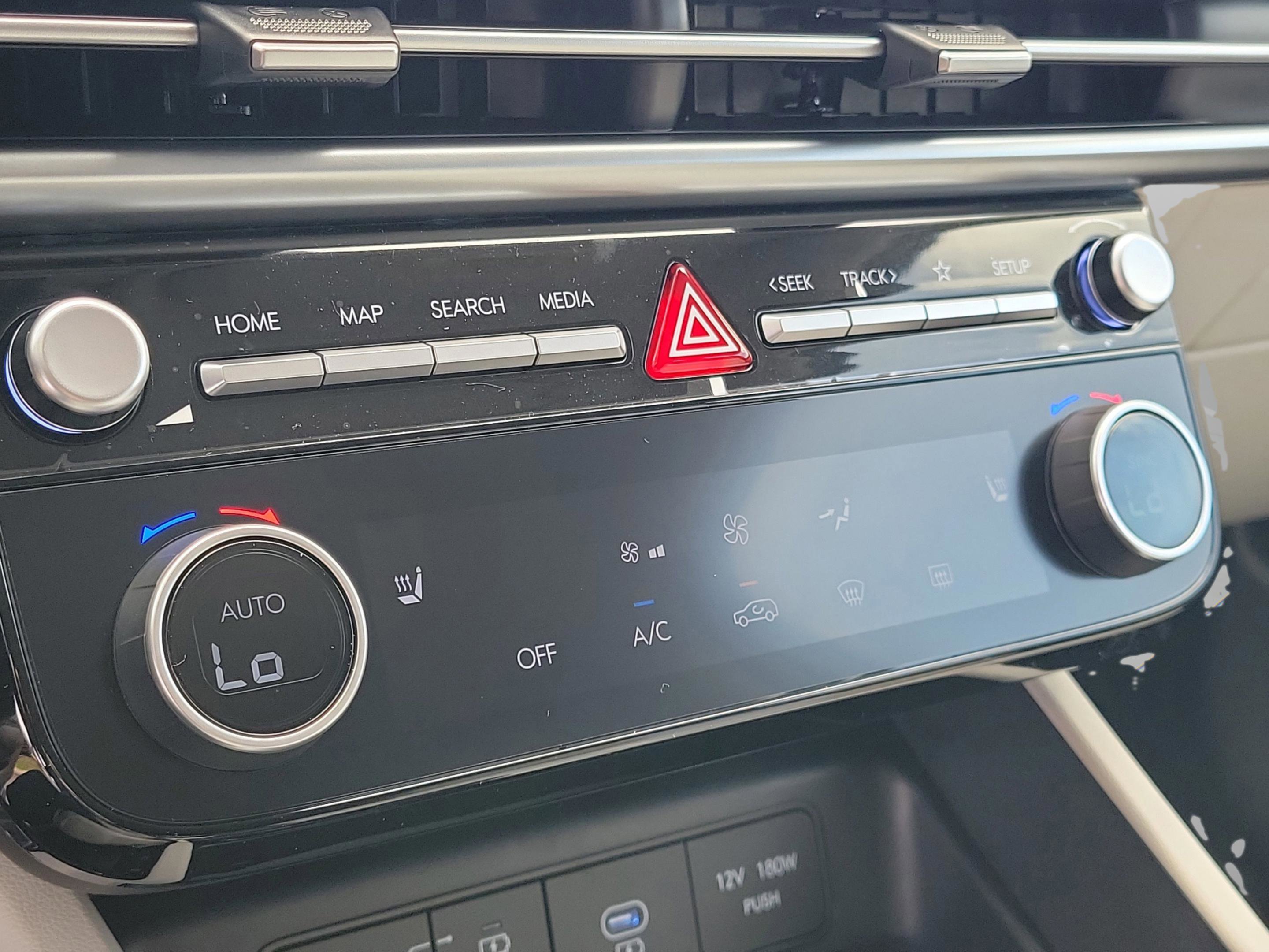 New 2026 Hyundai Tucson SEL image 18
