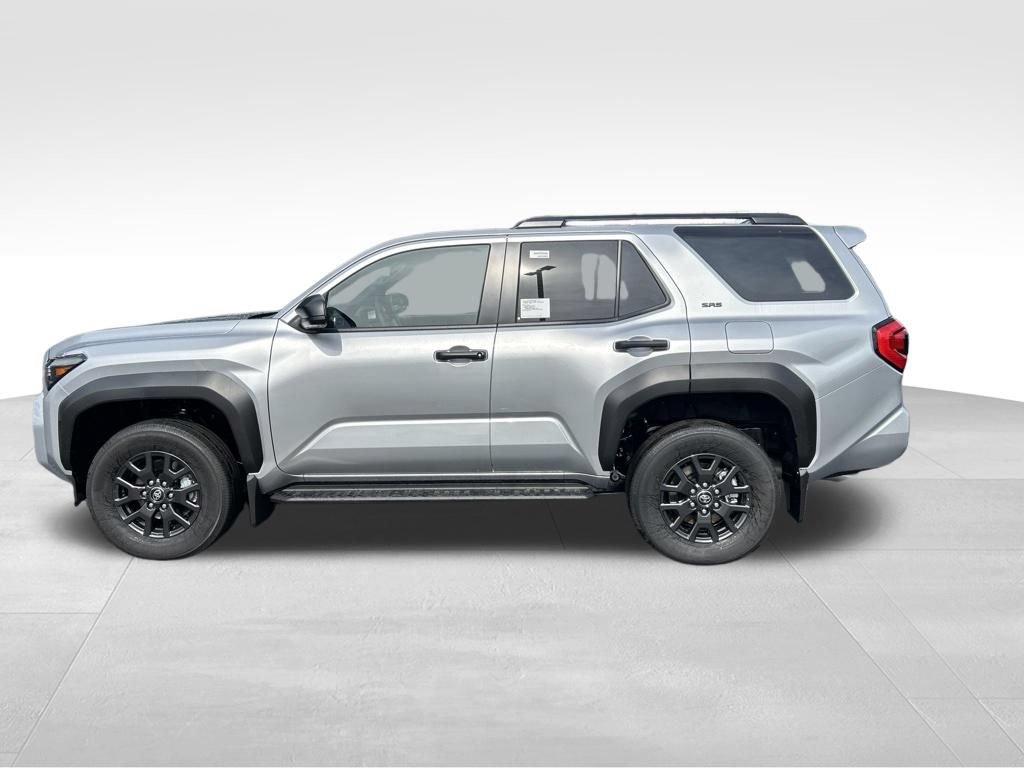 New 2026 Toyota 4Runner SR5 AWD/4WD image 2