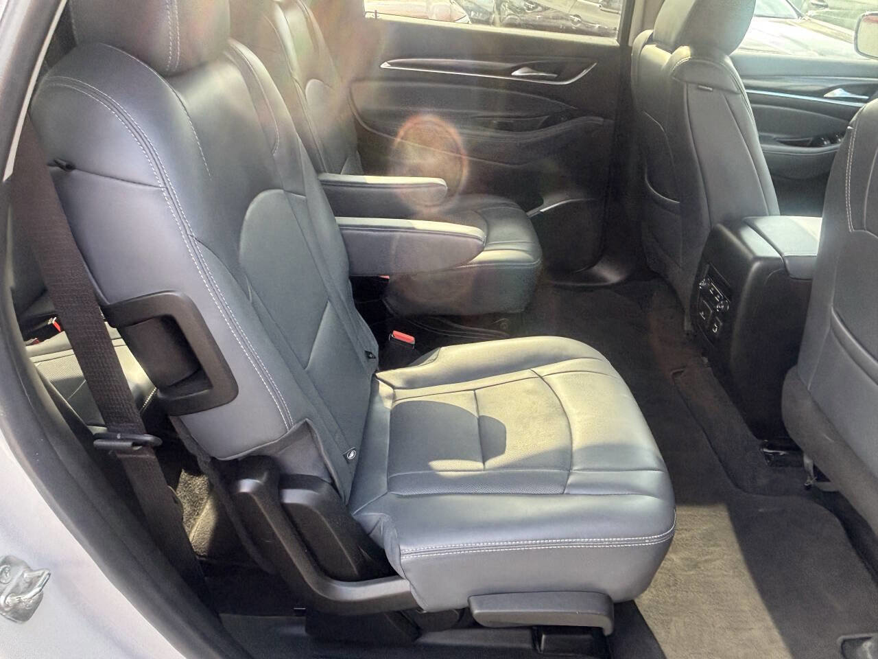 Used 2021 Buick Enclave Essence w/ Sound and Sites Package FWD image 23