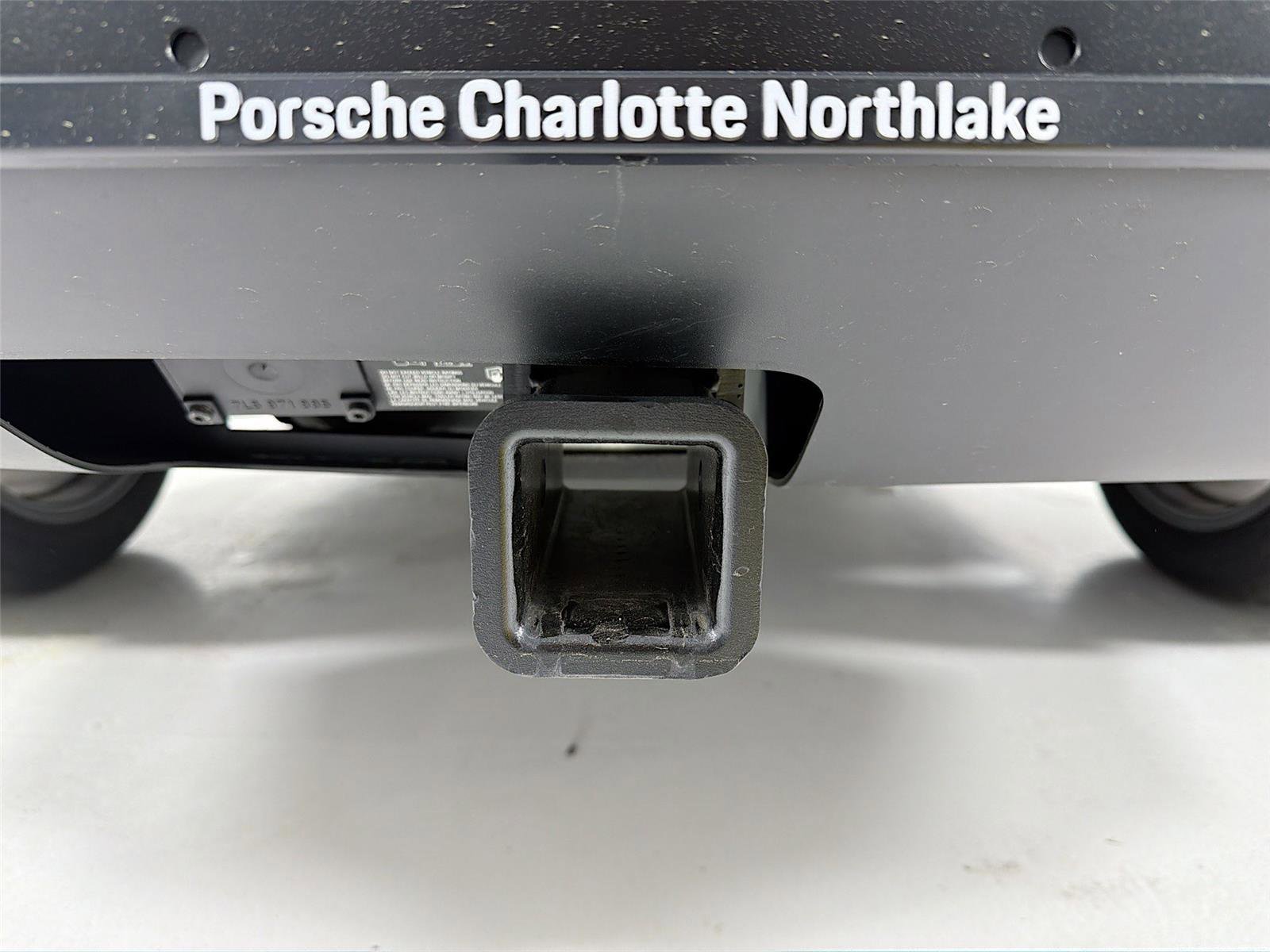 Certified 2025 Porsche Macan image 26