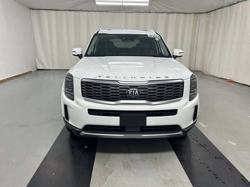 Used 2020 Kia Telluride EX w/ EX Premium Package AWD/4WD image 3