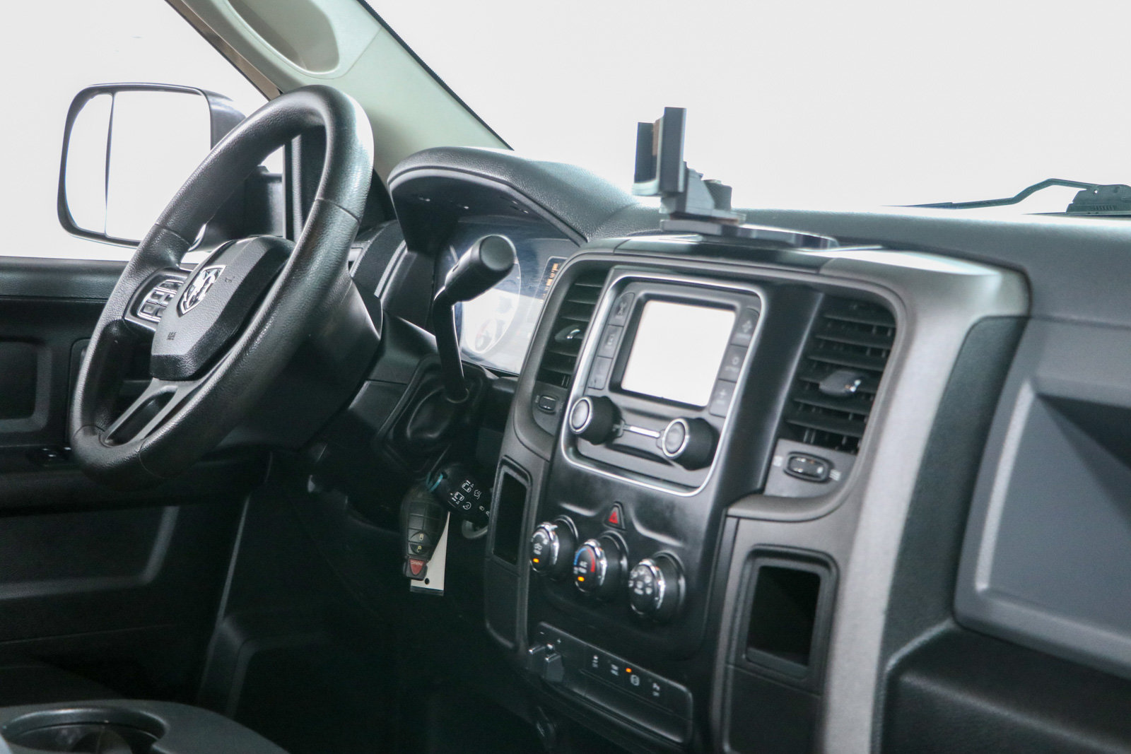 Used 2015 RAM 2500 Tradesman w/ Chrome Appearance Group AWD/4WD image 25